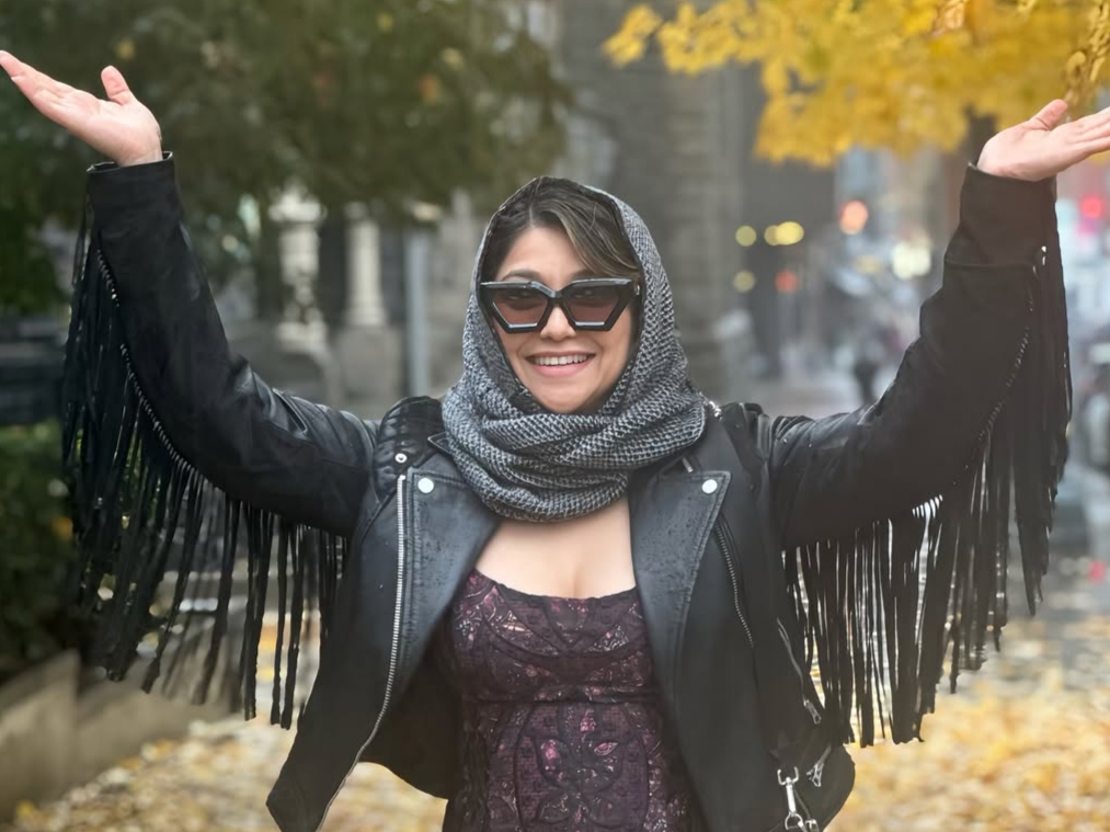 Sarah Azhari Bongkar Rahasia Pernikahan 30 Tahun LDR, Bikin Kaget Netizen