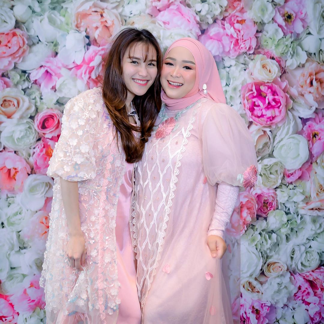 Selamat! Syifa Adik Ayu Ting Ting Hamil Anak Kedua