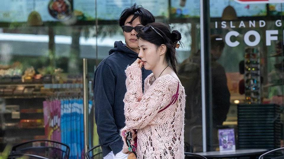 Putus, Han So Hee Sindir Ryu Jun Yeol yang Terus Tutup Mulut
