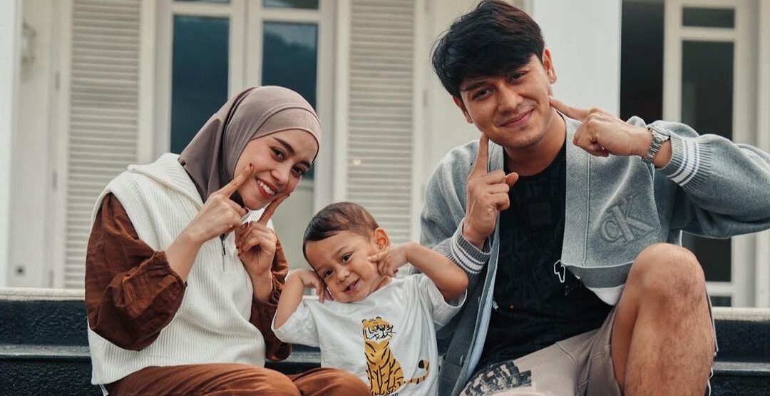 Lesti Kejora Girang Baby L Akhirnya Bisa Panggil 'Bunda', Berkat Doa Rizky Billar saat Umrah