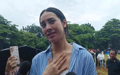 Cerita Anya Geraldine Menangis di Pesawat saat Vidi Aldiano Meninggal