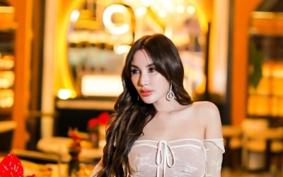 Biodata dan Agama Ade Tya, Wanita yang Dituding Jadi Orang Ketiga Ari Lasso