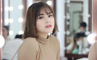 Amanda Manopo Buat Sarapan untuk Suami, Apronnya Bikin Salfok, Baju Dinas?