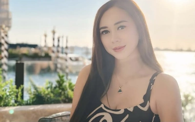 Hampir Tidak Pernah Muncul di Televisi, Aura Kasih Ungkap Alasannya, Singgung Soal Anak