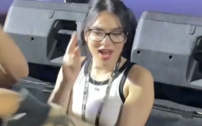 Video Davina Karamoy Diduga Saling Lirik dengan Eks Menpora Dito Ariotedjo di Konser NDX