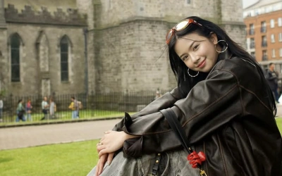 Siapa Diva Azzura, Kini Dekat dengan Na Daehoon dan Liburan Bareng ke Korea