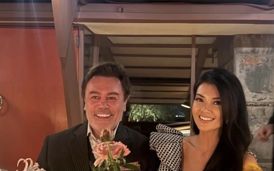 Profil Lengkap Charles Jost, Suami Kedua Farah Quinn yang Ternyata Dokter Terkenal