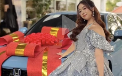 Anak Ultah Ke-17, Haji Juwai Bos Batubara Kalsel Beri Kado Mobil hingga Sertifikat Usaha