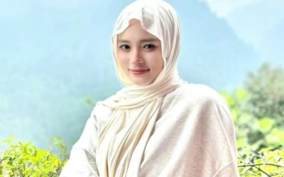 Diterpa Kasus Selingkuh, Mental Inara Rusli Tertekan dan Kehilangan Kontrak Kerja