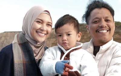 Naka Anak Arie Kriting Makin Fasih Berbahasa Inggris, Bikin Arie Kewalahan