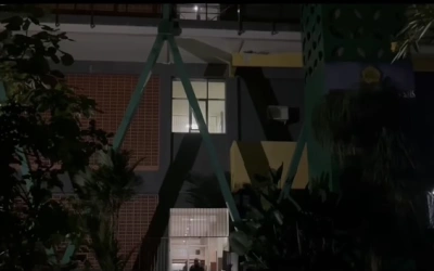 Rekaman CCTV Mahasiswi Universitas Pakuan Jatuh dari Lantai 3 Gedung Ekonomi Bisnis,M