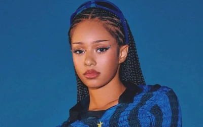 Manon KATSEYE Hiatus Tapi Mengaku Sehat, Benarkah Disingkirkan Secara Halus dari Grup?