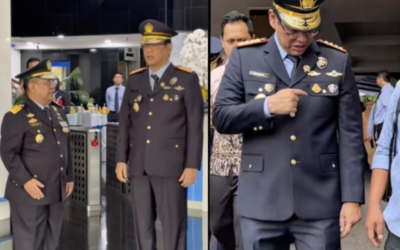 Purbaya Yudhi Sadewa Tanggalkan Seragam Menkeu, Mendadak Ganti Seragam Ini!