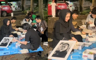 Momen Karina Ranau Makan Sahur di Area Pemakaman Epy Kusnandar Jadi Sorotan