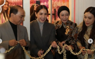 Menyala Mama Gigi! Nagita Slavina Resmikan Cafe Barunya di Paris Prancis