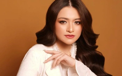 Penampilan Terbaru Nathalie Holscher Bikin Pangling, Mendadak Tampil Berhijab Lagi