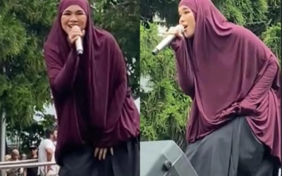 Aksi Sivia Azizah Tampil dengan Hijab Panjang di Panggung Tuai Pro dan Kontra