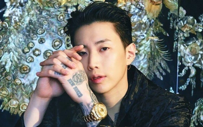 Nyanyikan Lagu Vulgar 'Mommae' di Acara Kampanye Kanker Payudara, Jay Park Minta Maaf