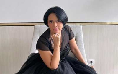 Curhat Ressa Rizky Bikin Sarah Sechan Nangis, Harap Diakui Denada Setelah 24 Tahun!