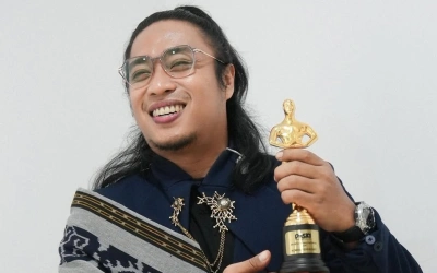 Warung Praz Teguh Kemalingan saat Bukber, iPhone 13 hingga Laptop Acer Raib Digondol!