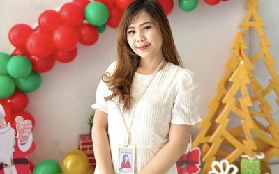 Istri Sah Ucapkan Selamat Atas Kelahiran Bayi Suami dengan Selingkuhan Lewat Baliho