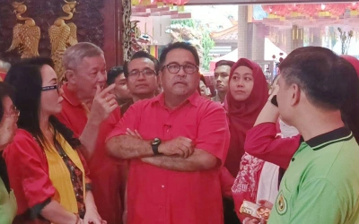 Pantau Imlek 2026, Wagub Rano Karno Sambangi Klenteng Bersejarah di Kebayoran Lama