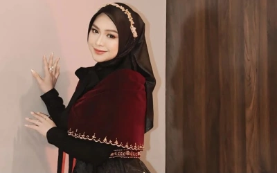 Ria Ricis Tunangan dengan Adik Cut Meyriska, Maulana Ardiansyah? Cek Faktanya!