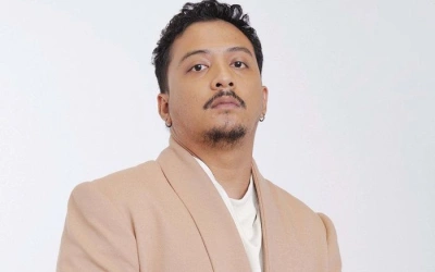 Fotonya dengan Sitok Srengenge Viral sampai Banjir Hujatan, Sal Priadi Buka Suara