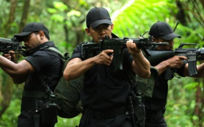 Sinopsis Film Aksi-Drama 'TIMUR' Disutradarai Iko Uwais, Tayang 18 Desember 2025