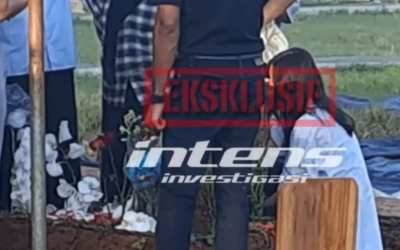 Jelang 7 Hari Wafatnya Vidi Aldiano, Sheila Dara Kembali Ziarah ke Makam Sang Suami