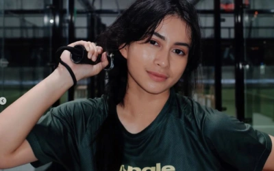 Sintya Marisca Resmi Tunangan? Pamer Foto Peluk Pria Sembari Pamer Cincin