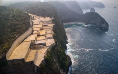 Heboh! Tebing di Pantai Kelingking Bali Dijual dengan Harga Fantastis di Marketplace