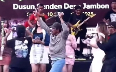 Peresmian Masjid di Temanggung Dimeriahkan Orkes Dangdut, 5 Biduan Goyang di Atas Panggung!