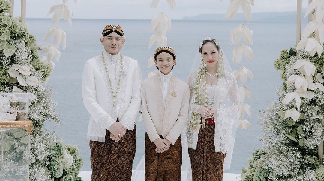 Seperti BCL dan Tiko Aryawardhana, Bagaimana Membuat Sesama Anak Sambung Menjadi Akrab?