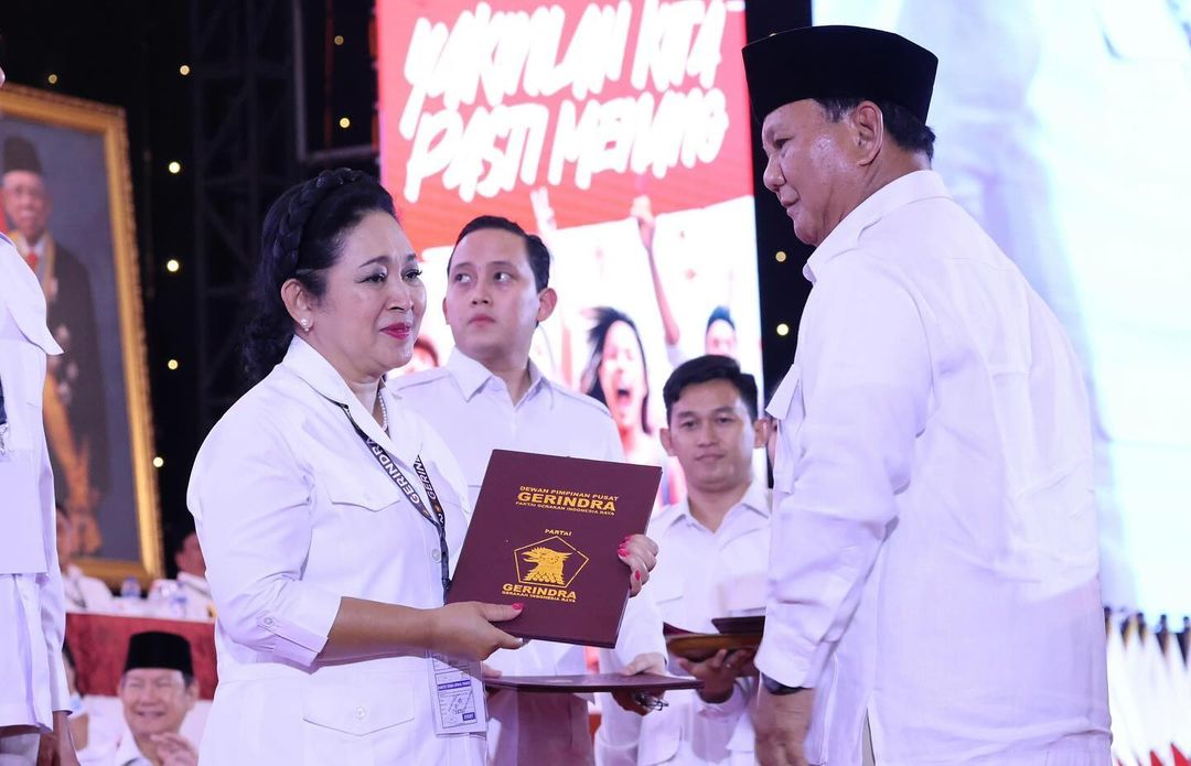Prabowo Subianto Segera Jadi Presiden, Ini Pesan Buat Titiek Soeharto: Bu, Ayo CLBK!