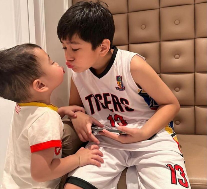 Belajar dari Sus Rini dan Rayyanza, Yuk Simak Tips Mengenali Anak Soal Warna