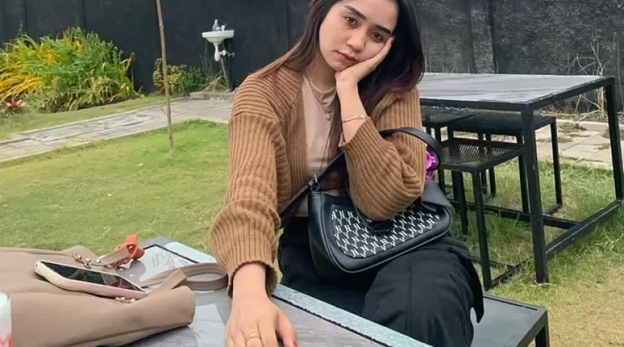 Kecelakaan Tragis di Lumajang, Dancer Karnaval Andin Meninggal Dunia di TKP!