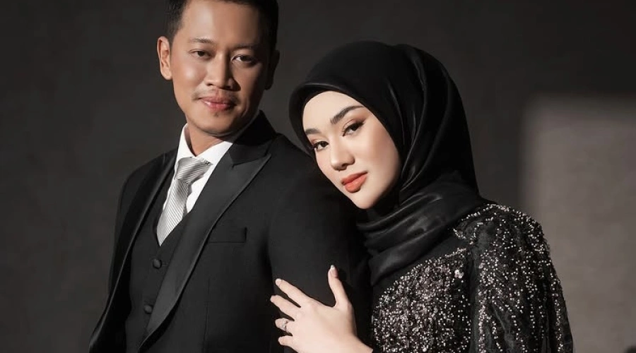 Kronologi Alexander Assad Pergoki Clara Shinta Masih Simpan Foto Mantan di Ponselnya