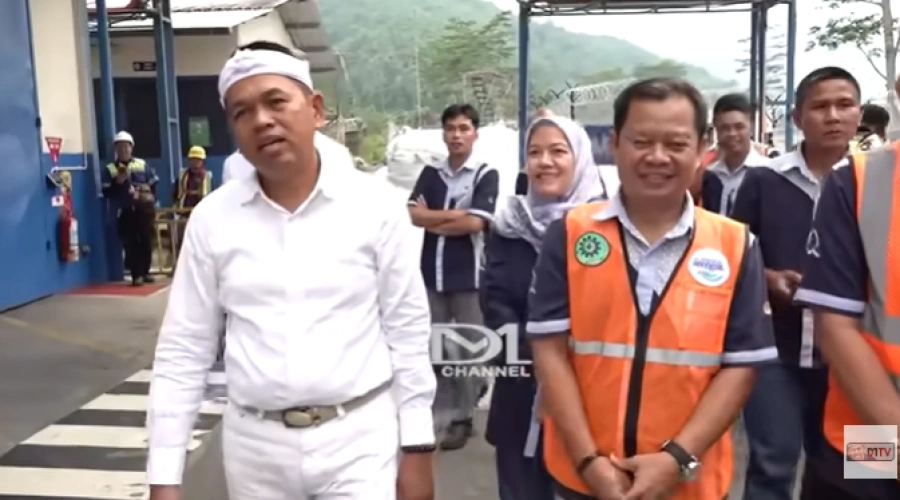 Sidak Dedi Mulyadi ke Pabrik Aqua, Bongkar Sumber Air Ternyata Bukan dari Pegunungan!
