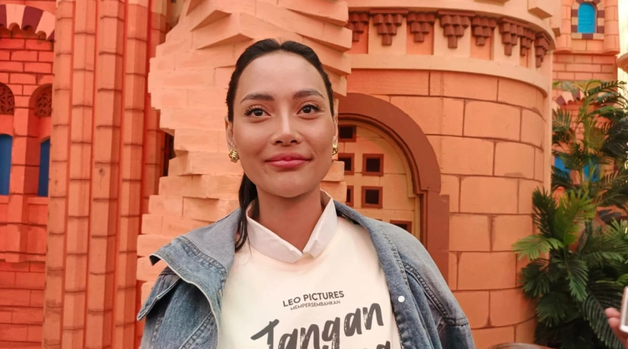 Erika Carlina Ingin Putranya Nanti Lihat Perjuangannya Lewat Film Jangan Buang Ibu