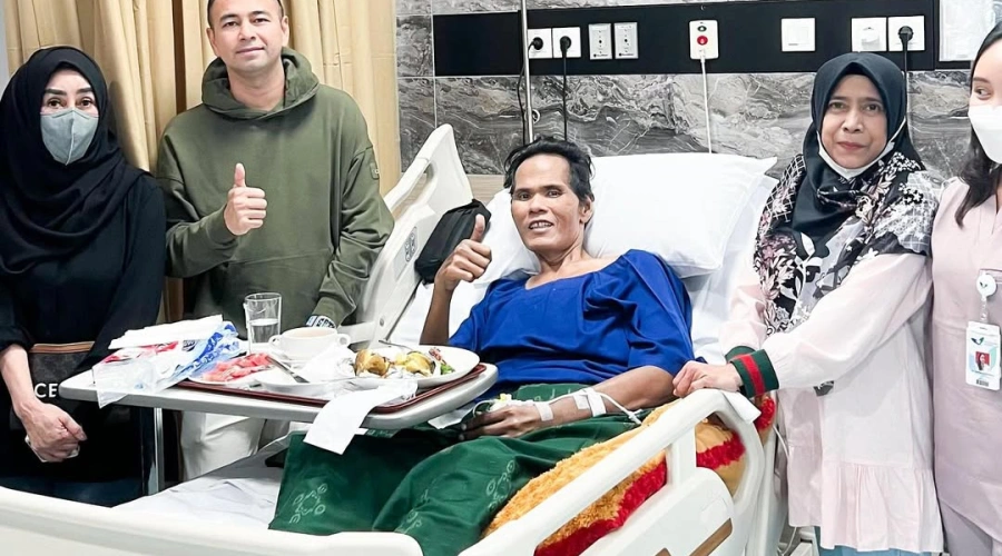 Operasi Fahmi Bo Batal Imbas Tiroid, Terkuak Alasan Raffi Ahmad Turun Tangan