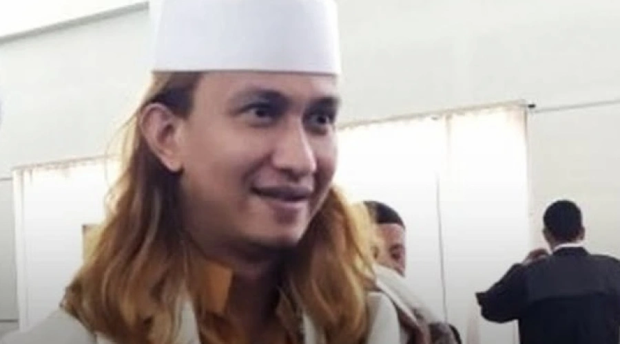 Profil Lengkap Bahar bin Smith, Pendakwah yang Telantarkan Istri Sirinya, Helwa Bachmid