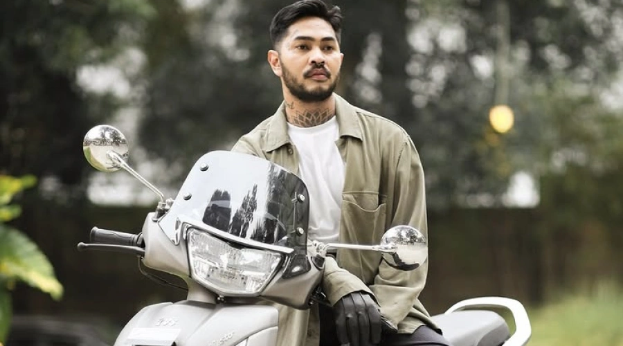 Diam Tanpa Kata, Begini Momen Onadio Leonardo Usai Jalani Tes Kesehatan di Polres Jakbar