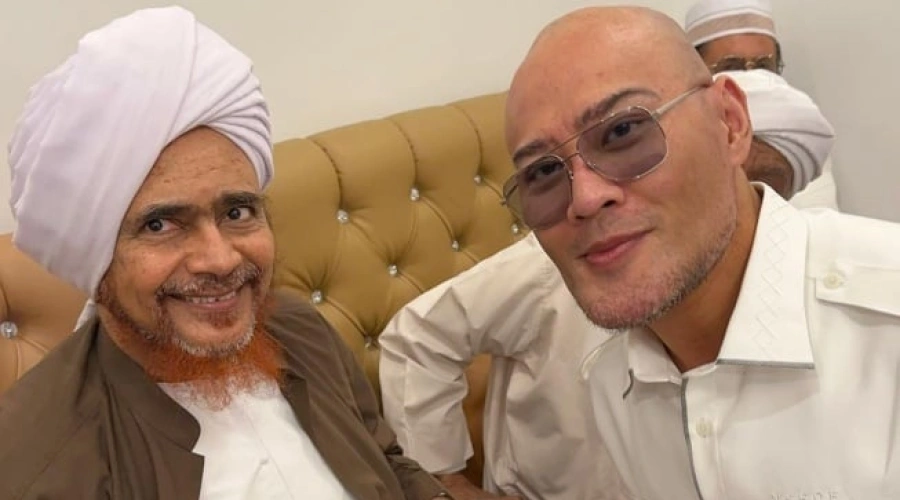Tanpa Diundang, Habib Umar bin Hafidz Tampil di Podcast Deddy Corbuzier Atas Kemauannya Sendiri