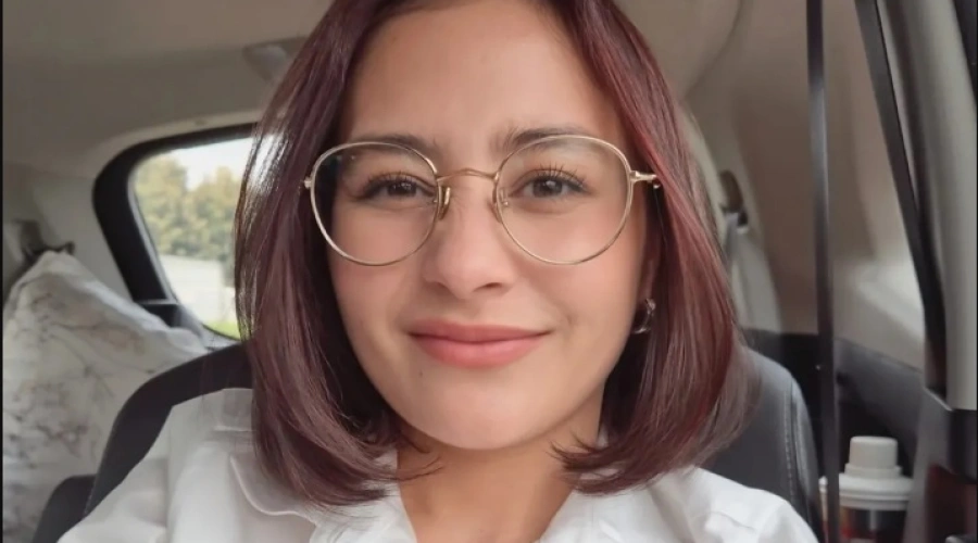 Disebut Tampak Kurus saat Marah-marah di Lift, Prilly Latuconsina Klarifikasi