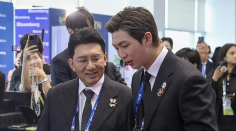 RM BTS dan Bang Si Hyuk Tampil di APEC CEO Summit, Buktikan Kekuatan K-pop di Bisnis Global
