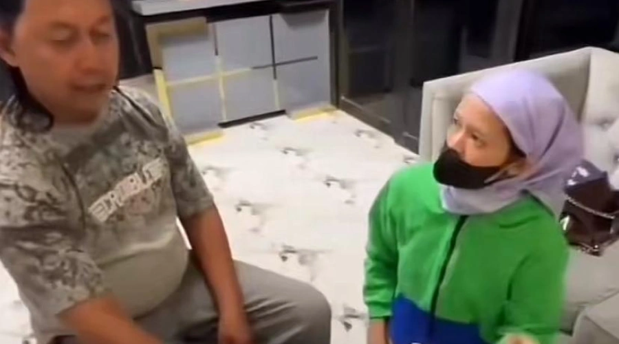 Viral Seorang Wanita Ngaku Kaya Coba Transaksi Mobil Bekas Pakai Cek Palsu