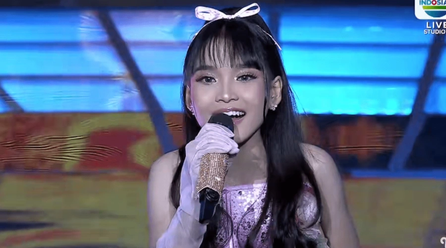 Syaqirah Sidrap Pukau Penonton DA7 dengan "Bukit Berbunga", Dikritik Soimah Soal Ini