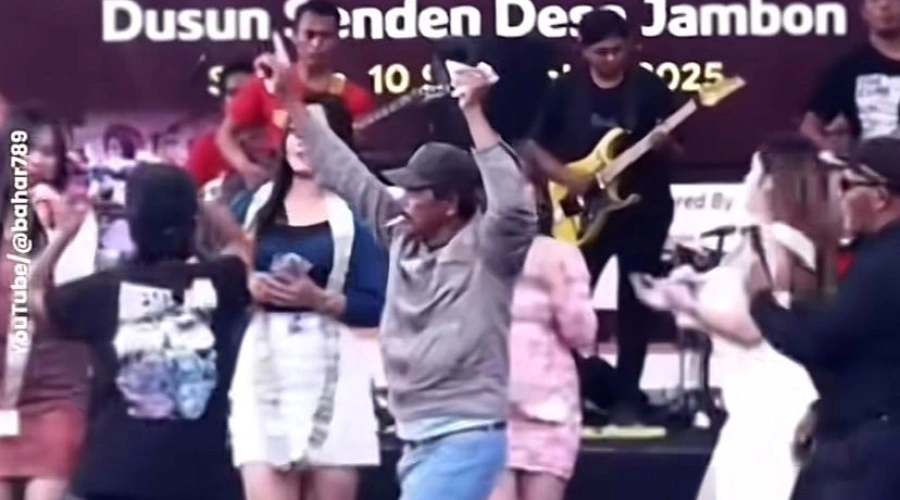 Peresmian Masjid di Temanggung Dimeriahkan Orkes Dangdut, 5 Biduan Goyang di Atas Panggung!