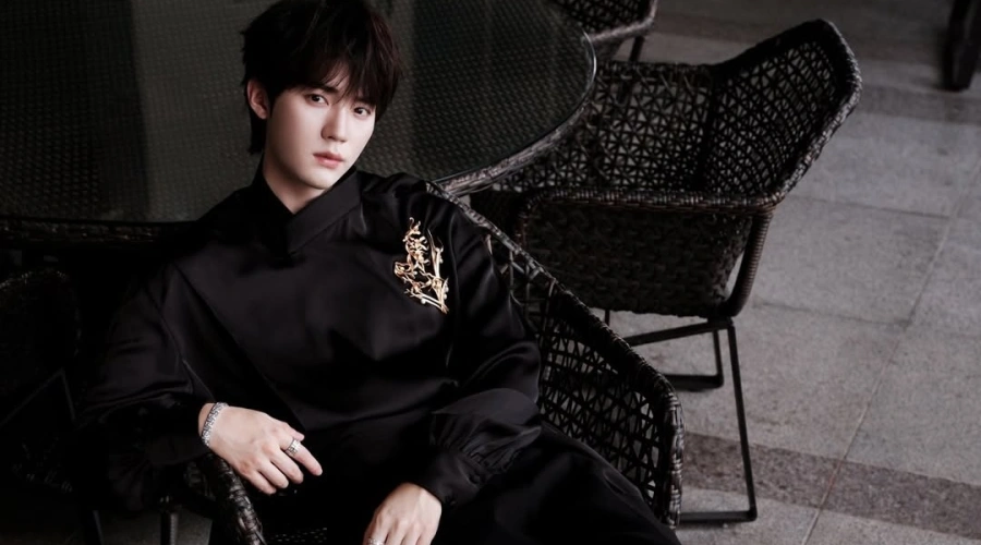 Coba Makanan Lokal dari Klepon hingga Sate, Ini Rating dan Favorita Zhou Yiran